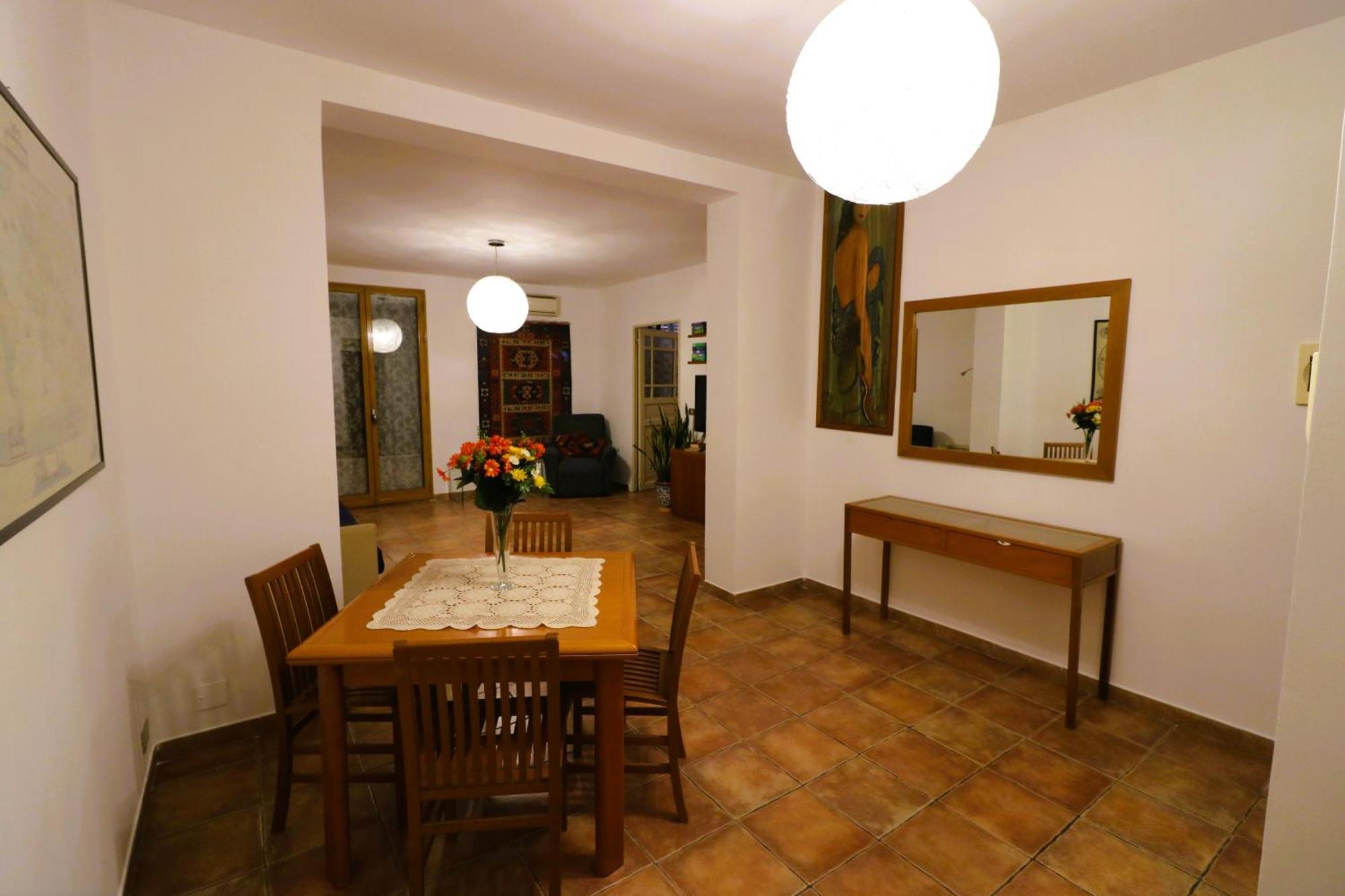 Ferienwohnung Area 52 Storia Ed Eleganza Vicino Ai Teatri Palermo Exterior foto