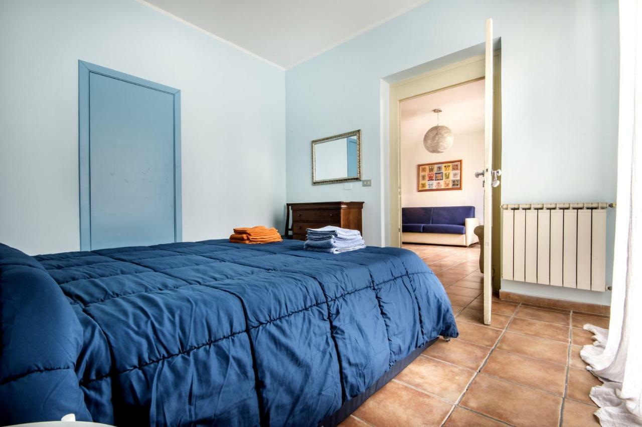 Ferienwohnung Area 52 Storia Ed Eleganza Vicino Ai Teatri Palermo Exterior foto